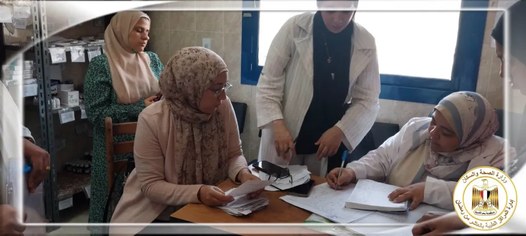 صحة الشرقية ناجى والفريق الإشرافى يتفقدا الخدمات الطبيه بالمركز
