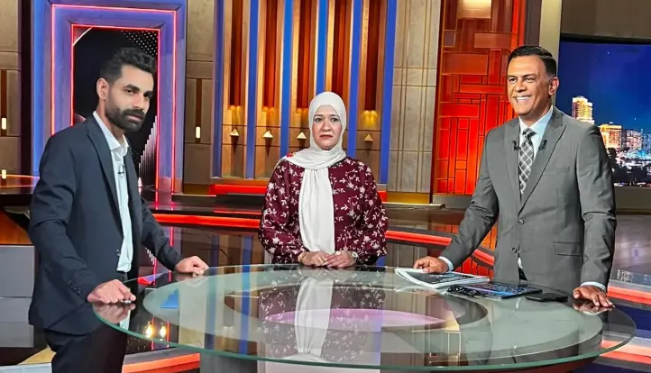 ” من ماسبيرو ” يحتفي بقصة المحبة التي دفعت ” مينا ” إلى المشاركة في مسابقة القرآن للفوز برحلة عمرة لجارته المسلمة