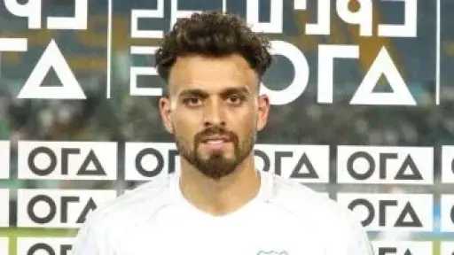 احتفال خاص من جماهير المصري بصلاح محسن بعد هدف الفوز أمام سموحة