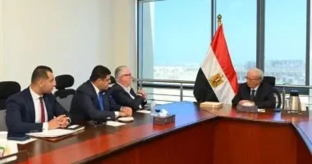 نائب رئيس الوزراء يبحث مستجدات مشروع ”برج فوربس العالمي” بالعاصمة الجديدة