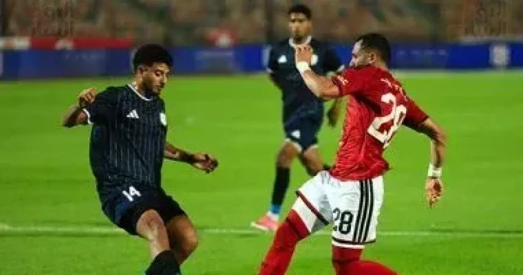 أول رد رسمي من لجنة الحكام على ضربة جزاء بنشرقي بلقاء الأهلي وإنبي