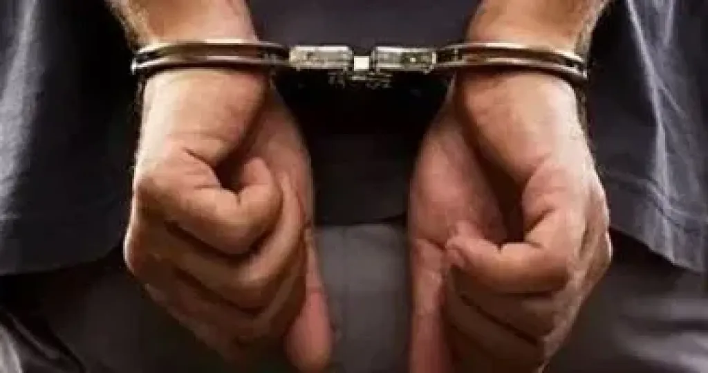 حبس المتهم بالتعدى على فردى أمن بالقاهرة الجديدة 4 أيام