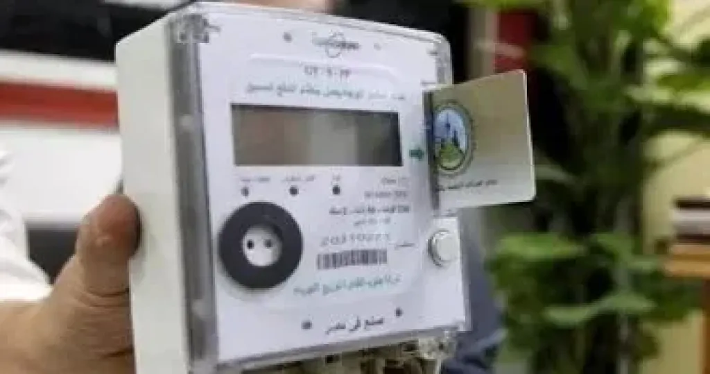 وزير الكهرباء يوجّه بالتحقيق فى أزمة شحن العدادات بنطاق ”البحيرة”