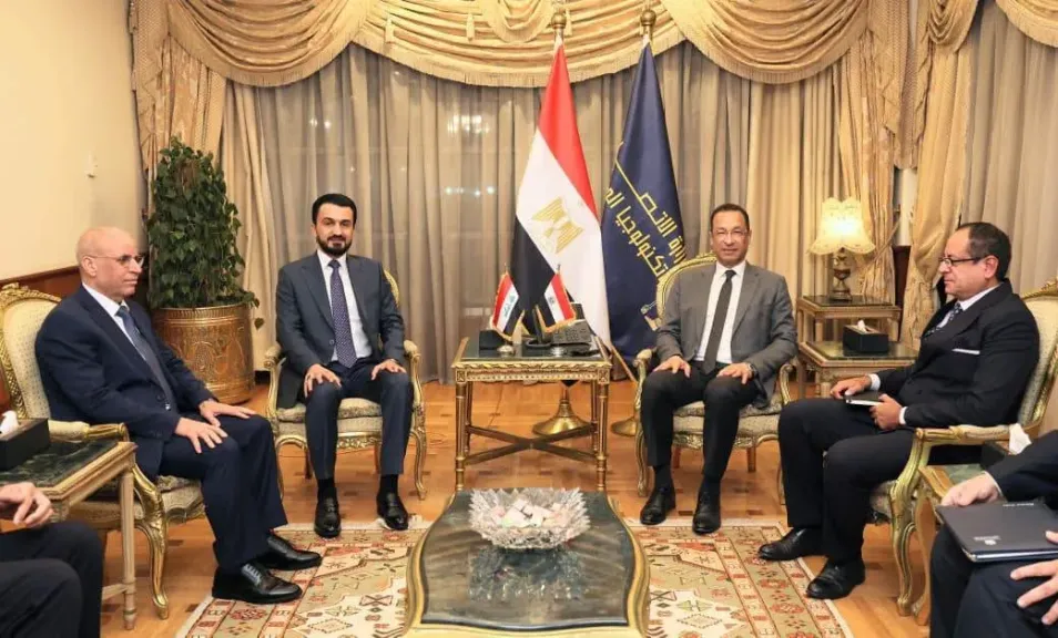 وزيرا الاتصالات المصري والعراقي يبحثان تعزيز التعاون في التحول الرقمي والذكاء الاصطناعي ومراكز البيانات