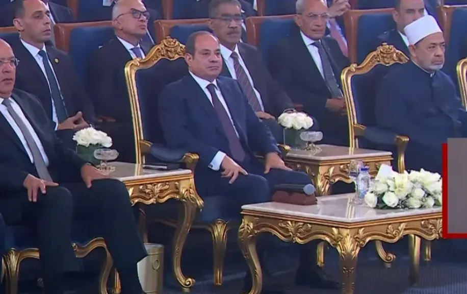 الرئيس السيسي: لا أقلق على مصر من التحديات الخارجية.. ومن يتناول الشأن المصري في الإعلام المناوئ غير صادق