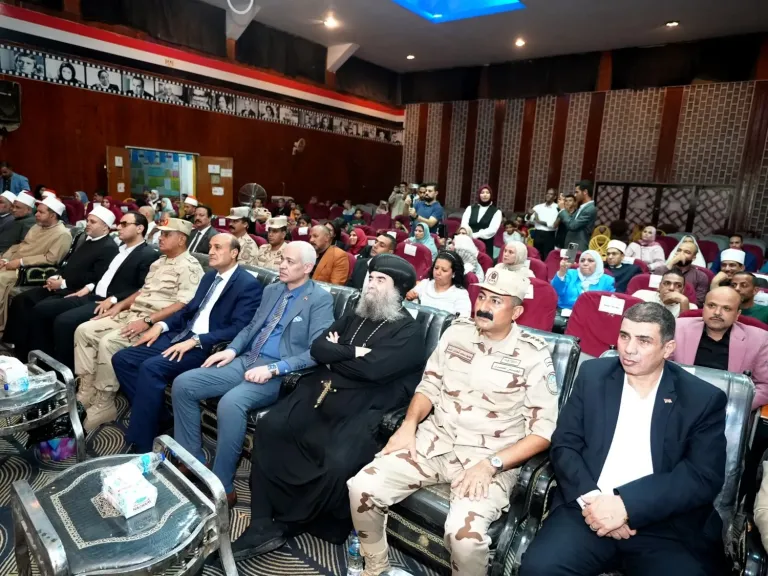 محافظ أسيوط يشهد احتفالية المحافظة بالمولد النبوي الشريف ويؤكد سيرة الرسول الكريم