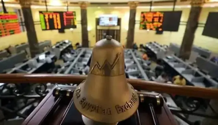 السيولة تتجاوز 6.8 مليار جنيه ومبيعات الأجانب تغير اتجاه المؤشرات للمنطقة الحمراء