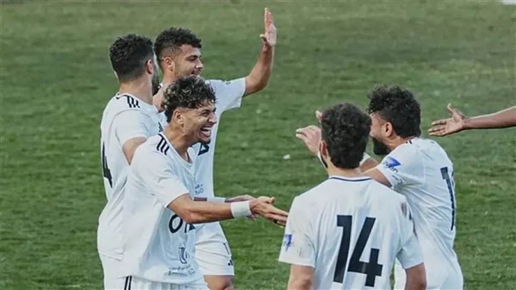 التشكيل الرسمي لزد لمواجهة الأهلي فى الدوري