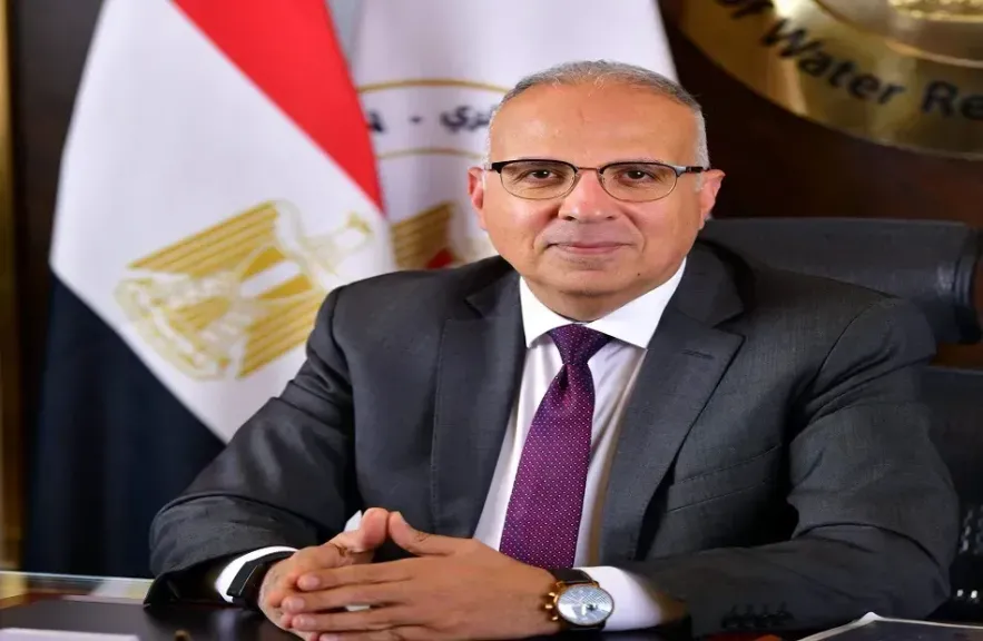 وزير الرى يتابع أعمال قطاع المياه الجوفية وخطة التحول الرقمي لمنظومة تراخيص الآبار الجوفية