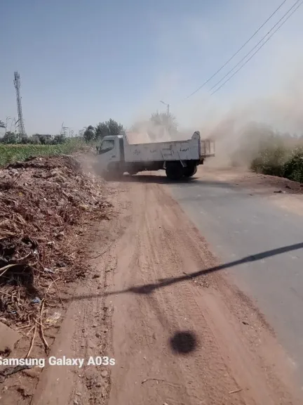 محافظ أسيوط: رفع 20 طنًا من مخلفات الري بقرية الحواتكة بمنفلوط