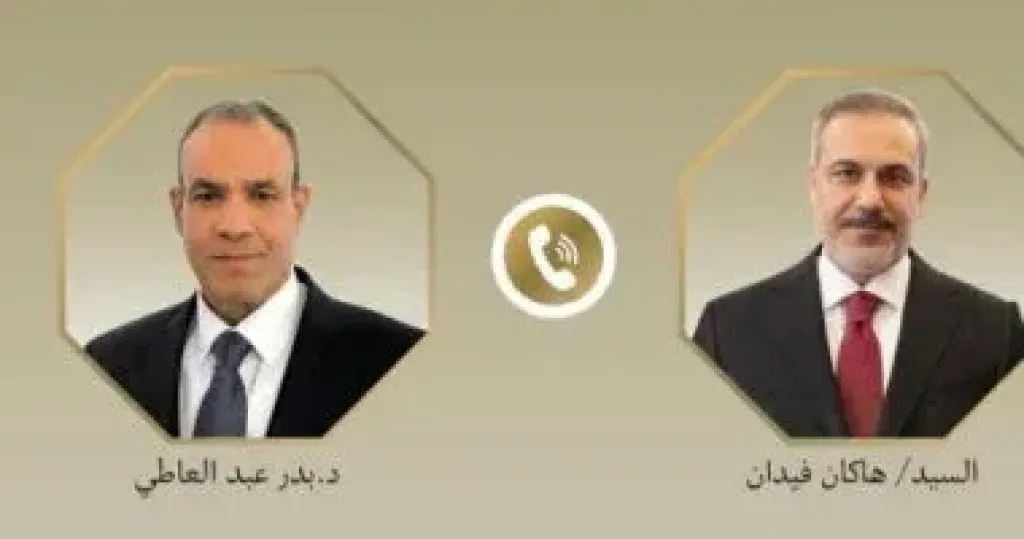 وزير الخارجية يبحث مع نظيره التركى استعادة المسار الدبلوماسي بين إيران وأمريكا
