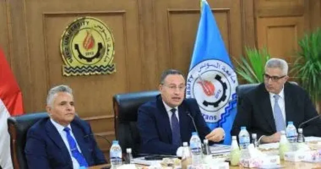 وزير التعليم العالى يوجه الجامعات بالاستعداد المبكر للعام الدراسي الجديد