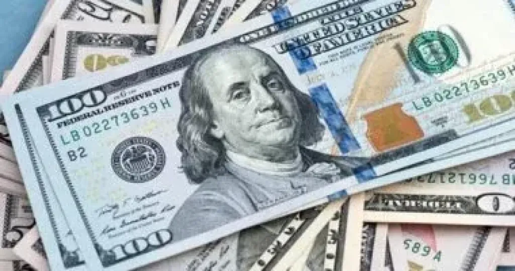 ثبات سعر الدولار مقابل الجنيه اليوم الاثنين 31 أغسطس 2026