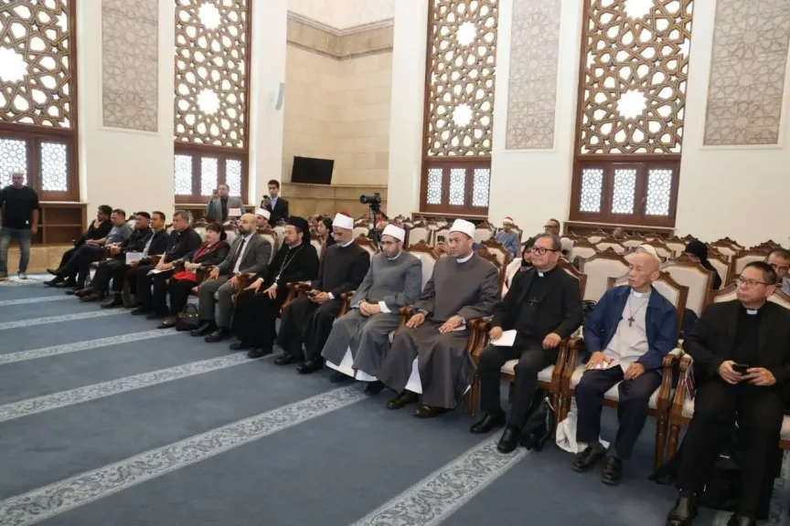 سفيرة الفلبين بالقاهرة: الحوار بين القيادات الدينية أساس لتعزيز الثقة والصداقة بين الشعوب