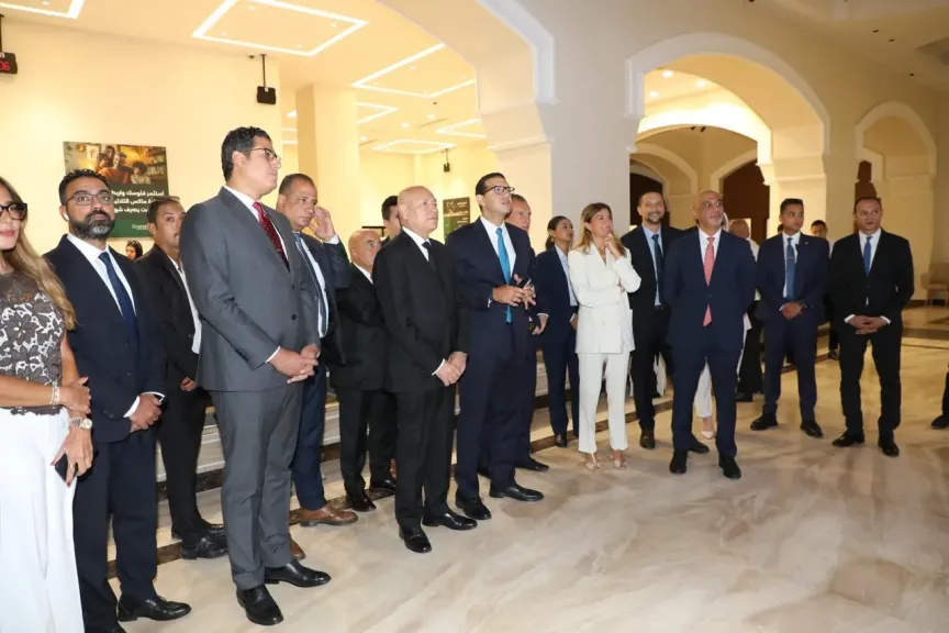 محافظ القاهرة يشهد افتتاح أعمال تطوير فرع بنك اسكندرية بقصر النيل