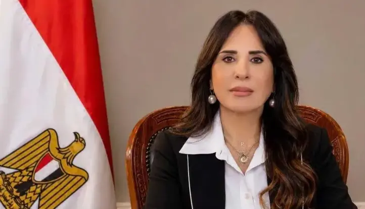 وزيرة الإسكان تتابع موقف تنفيذ عدد من المشروعات السكنية والخدمية بمدن الصعيد الجديدة