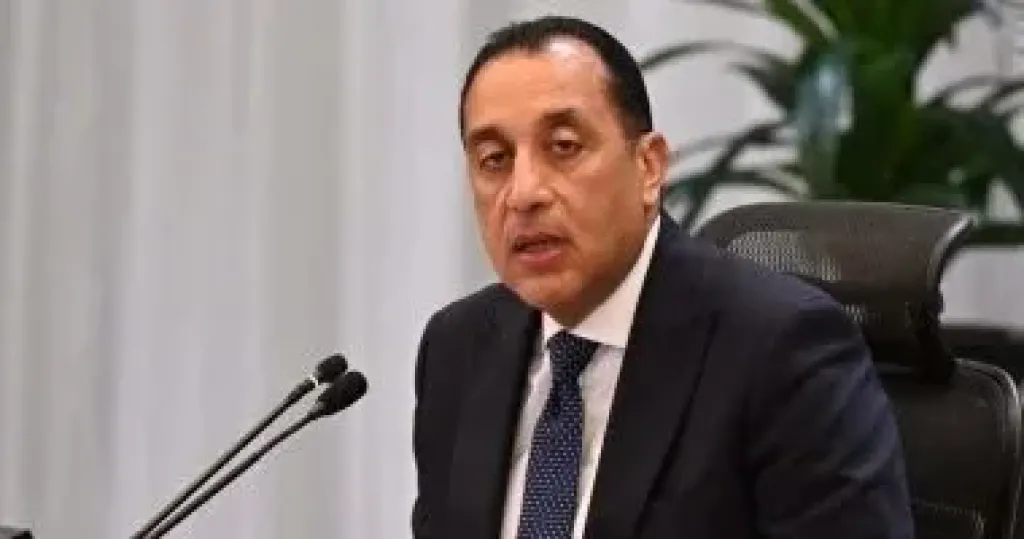 رئيس الوزراء يفتتح المعرض الرئيسي لـ ”أهلًا مدارس” بمحافظة الجيزة