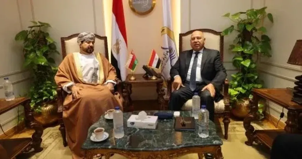 مصر وسلطنة عُمان تدشنان خريطة طريق للتكامل الصناعى واللوجستى