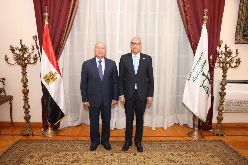 وزير النقل يهنئ رئيس مجلس الدولة بتولي مهام منصبه