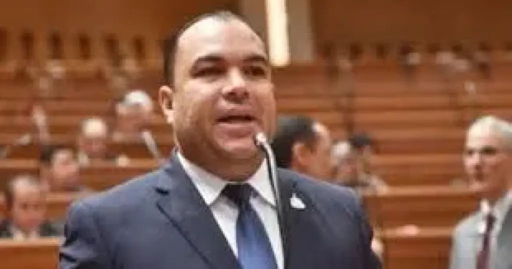 أحمد عصام: صمت وزير الصحة عن أزمة الدواء غير مقبول.. ورئيس الوزراء مطالب بكشف مصير الـ90 مليار جنيه