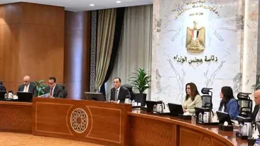 رئيس الوزراء يتابع الموقف التنفيذي للمبادرة الرئاسية حياة كريمة