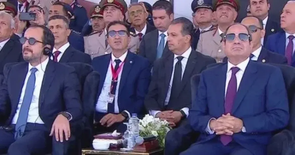 الرئيس السيسى ونظيره القبرصى يشهدان افتتاح معرض العلمين الدولى للطيران