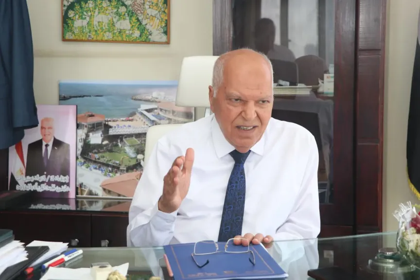 نقيب المعلمين  : نخاطب رئيس الوزراء لوضع ضوابط للزيارات التفقدية للمدارس..ومحاسبه المسئول تكون بالقانون وليست أمام الكاميرات