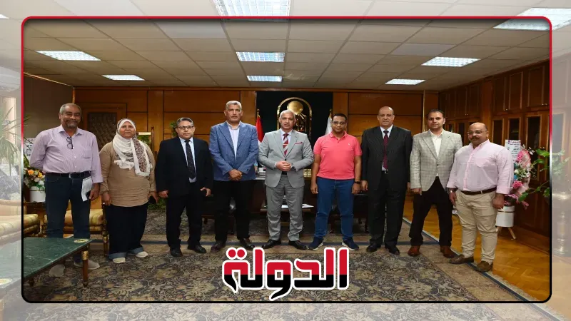 رئيس جامعة أسيوط يستقبل مسئول متابعة المشروعات بمجلس الوزراء لمتابعة
