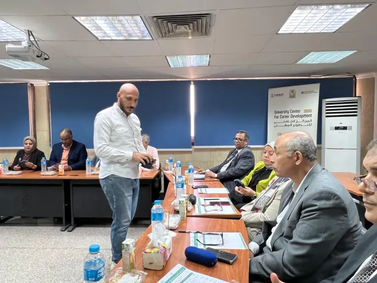 جامعة أسيوط تختتم الهاكاثون الداخلي لمسابقة إدارة المخلفات الجامعية وتتأهل بفريقين