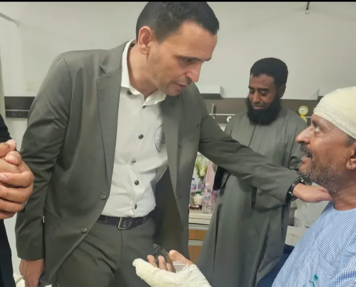 إسلام التلواني يزور مصابي حادث أتوبيس المعتمرين بمكة المكرمة.. ويعلن تقديم الدعم للضحايا وأسر المتوفين