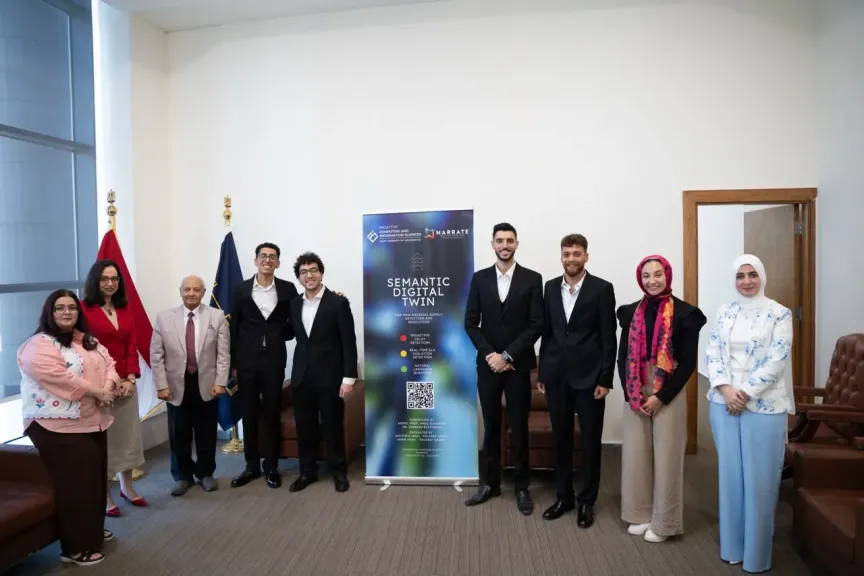 جامعة مصر للمعلوماتية تطور تطبيقين لخدمة الصناعات الذكية بالتعاون مع المانيا واسبانيا وهولندا