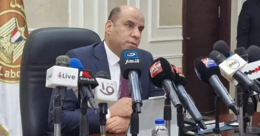 وزارة العمل تعلن عن وظائف بالإسماعيلية بمرتبات تصل لـ13,000 جنيه