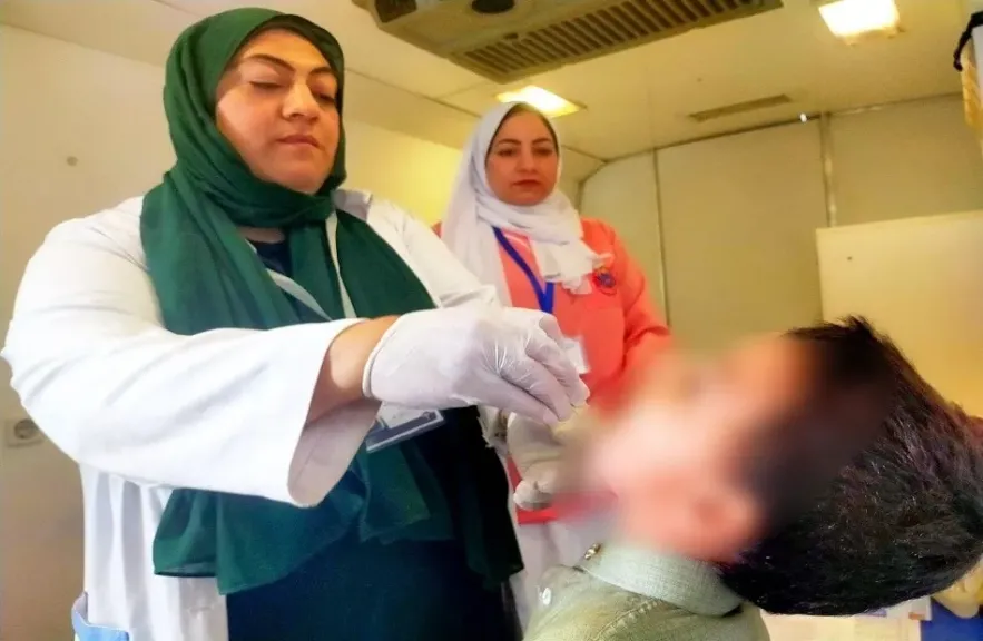 تقديم الخدمة الطبية لأكثر من 1400 مريض بقافلة الرجايلة بالشرقية | صور