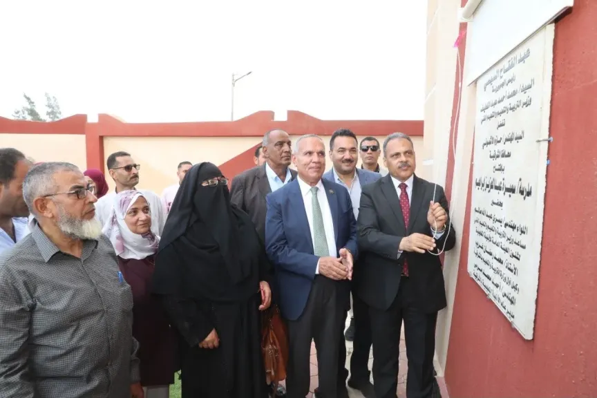 محافظ الشرقية يفتتح مدرسة سميرة عبد العزيز بمركز ههيا