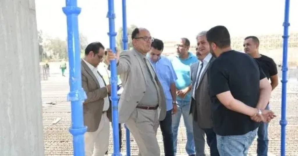 رئيس جامعة العاصمة يتفقد مشروعات التطوير بالمجمع الطبي ومستشفى الطلبة