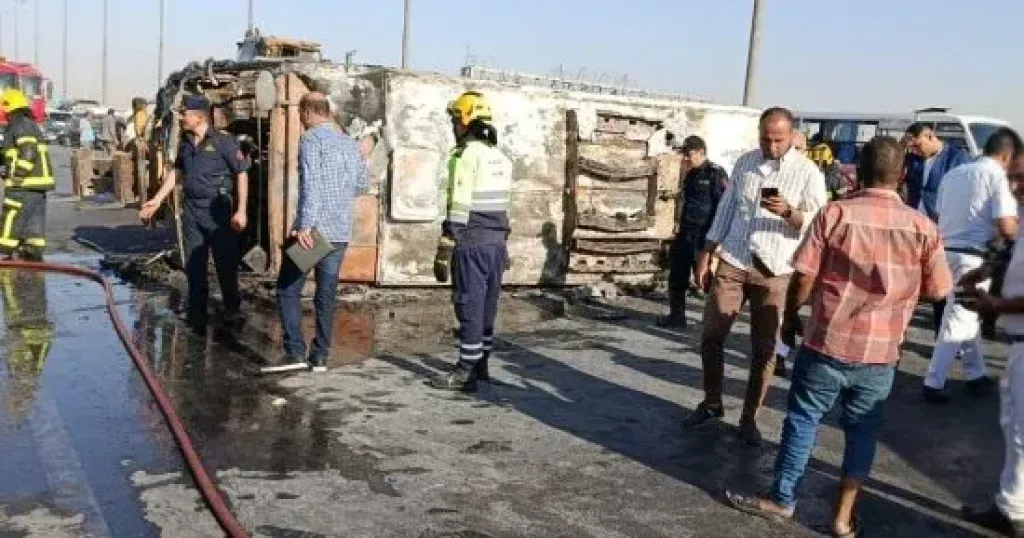 3 وفيات و11 مصابا بحادث تصادم أتوبيس وسيارة نقل بالإسماعيلية الصحراوي
