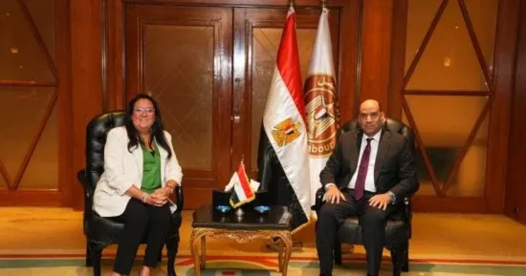 وزير العمل يبحث مع الوفد المغربى بمؤتمر العمل العربى تبادل الخبرات والتدريب والتشغيل