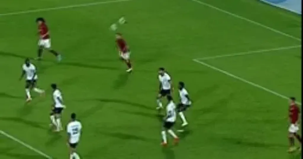 سيراميكا يهزم البنك الأهلى بثنائية «بوبو وقلاوة» ويعتلى صدارة الدورى مؤقتا