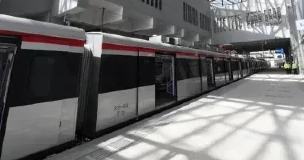 أماكن استخراج الاشتراكات بالقطار الكهربائى الخفيف LRT.. التفاصيل