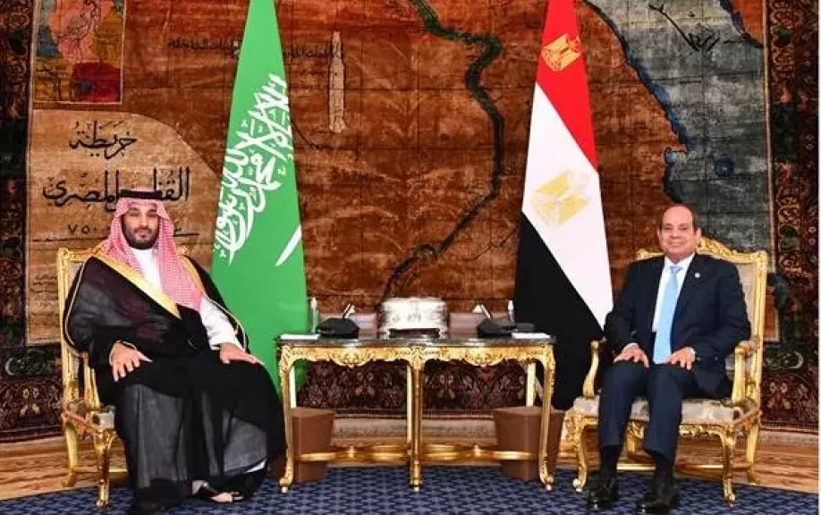 الرئيس السيسي يهنئ بن سلمان والشعب السعودي بمناسبة قرب حلول اليوم الوطني السعودي