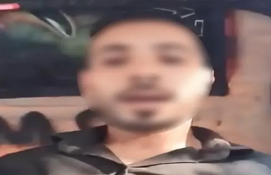فيديو متداول يكشف نزاعًا بين سائق توك توك وطليقته منذ 2024