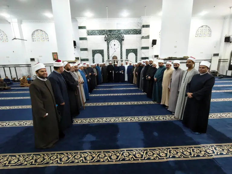 الأوقاف تُسيّر قافلة دعوية بمشاركة 130 إمامًا إلى مساجد عين شمس والمطرية ودار السلام