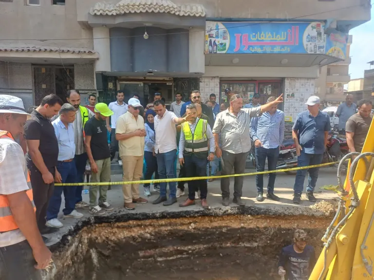 رئيس مياه الغربية يتابع أعمال إصلاح خط طرد محطة رفع صرف صحي بسيون