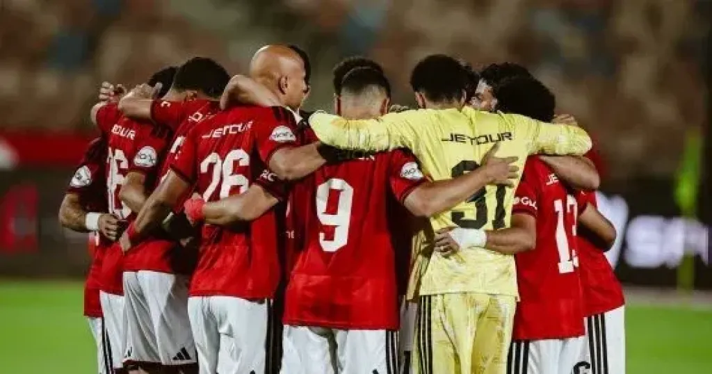 الأهلي يراقب 3 مدافعين لحسم صفقة جديدة في الشتاء