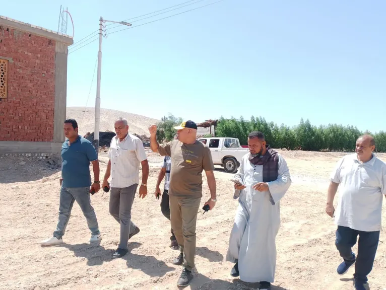 محافظ أسيوط: تجهيز جبانتي النواورة وعزبة الزهري بالبداري تمهيدًا لبدء إجراءات التسليم