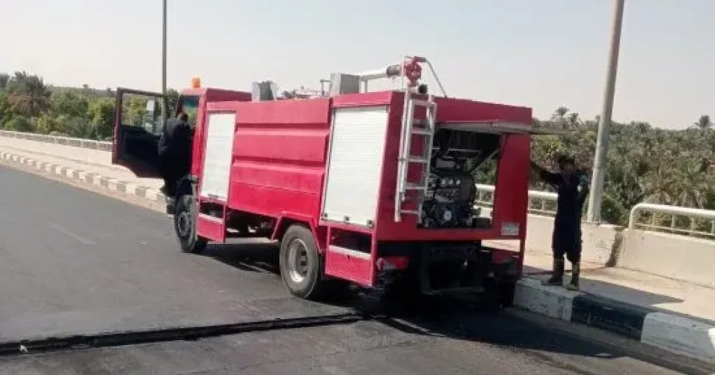 السيطرة على حريق شب أعلى كوبرى كلابشة بأسوان دون تأثير على حركة السيارات