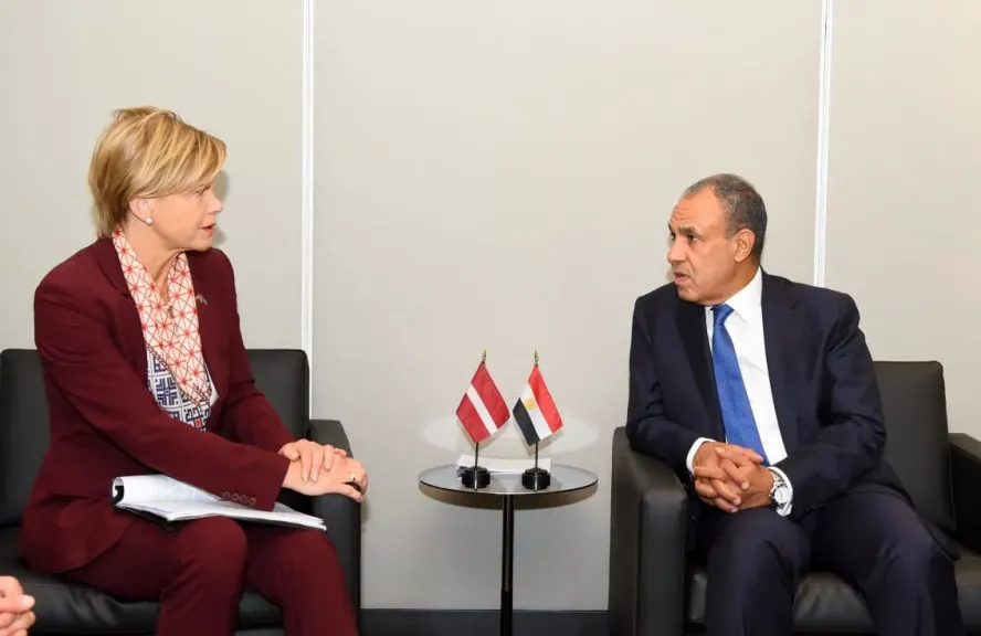 وزير الخارجية يعقد مباحثات مع نطيرته اللاتفية على هامش أعمال الجمعية العامة للأمم المتحدة في نيويورك