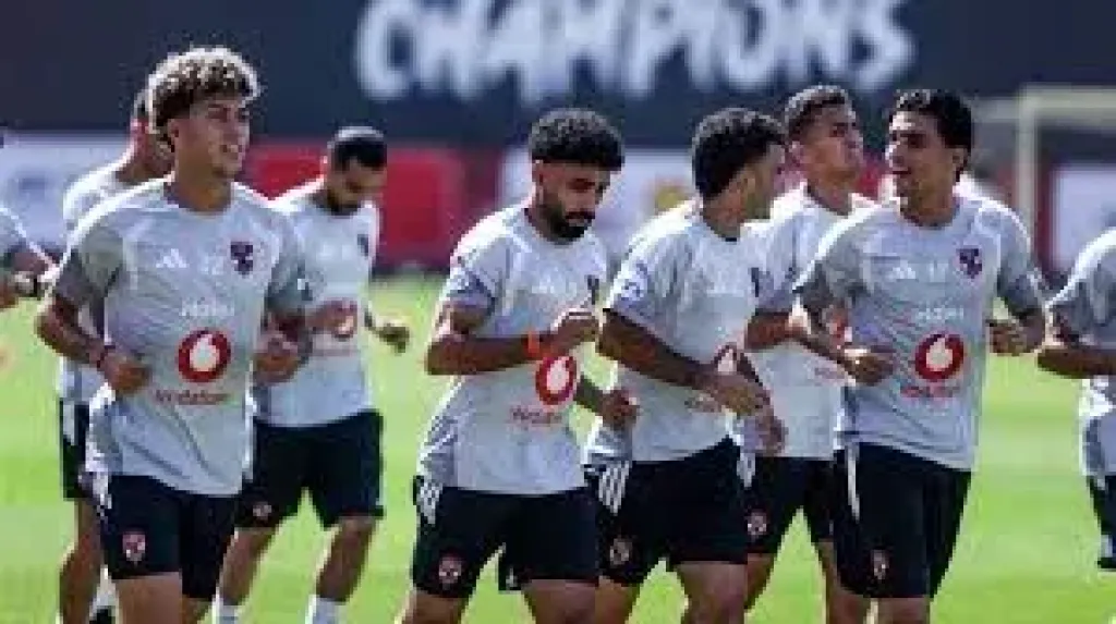 ا«لأهلي يحدد موقفه من التعاقد مع مدافع أجنبي في الميركاتو الشتوي