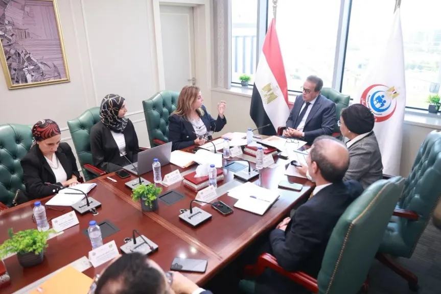 وزير الصحة يبحث مع صندوق الأمم المتحدة للسكان تعزيز التعاون لإتاحة خدمات تنظيم الأسرة