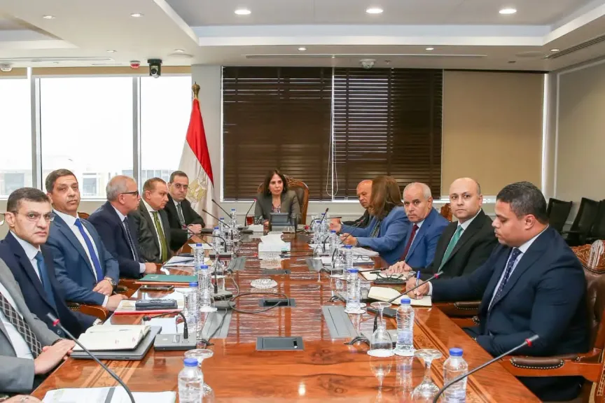 وزيرة الإسكان تعقد اجتماعًا لمتابعة الموقف التنفيذي لوحدات المبادرة الرئاسية «سكن لكل المصريين»